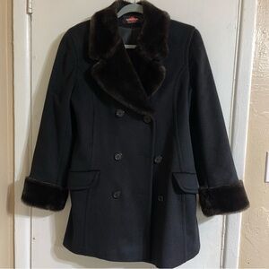 Alorna Women's Black Double-Breasted Coat